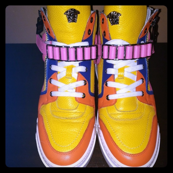 Versace Sneakers - Picture 1 of 4